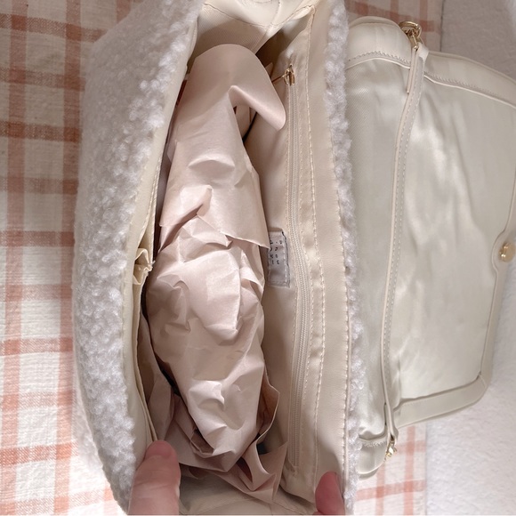 A New Day Shoulder Bag 100% New - Picture 7 of 7